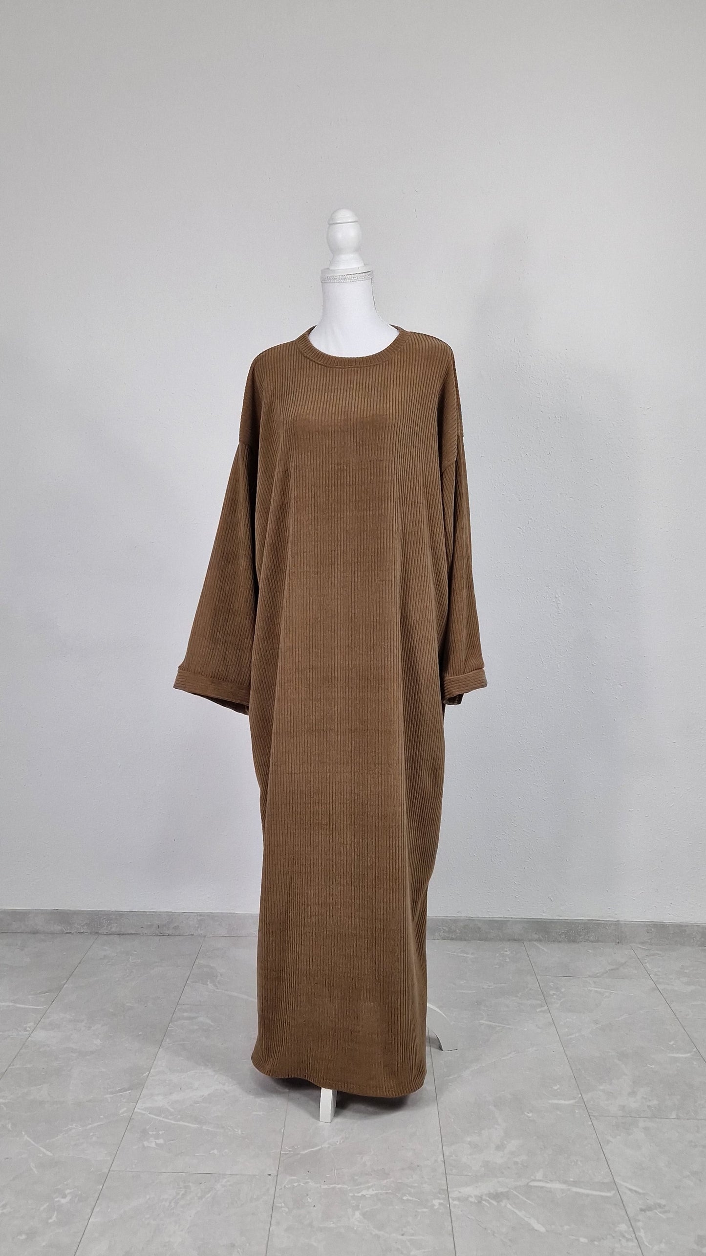 Cord Kleid