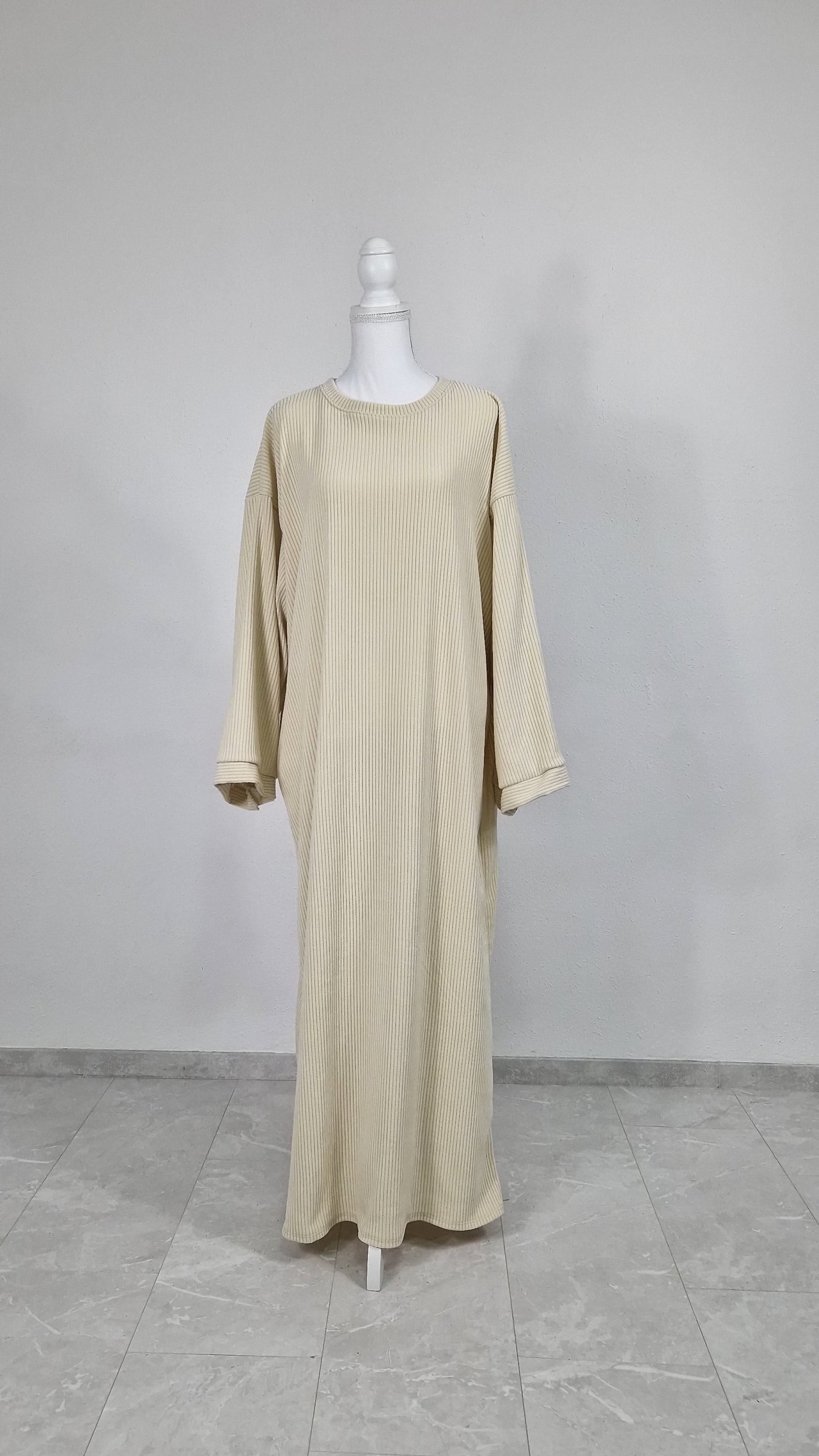 Cord Kleid
