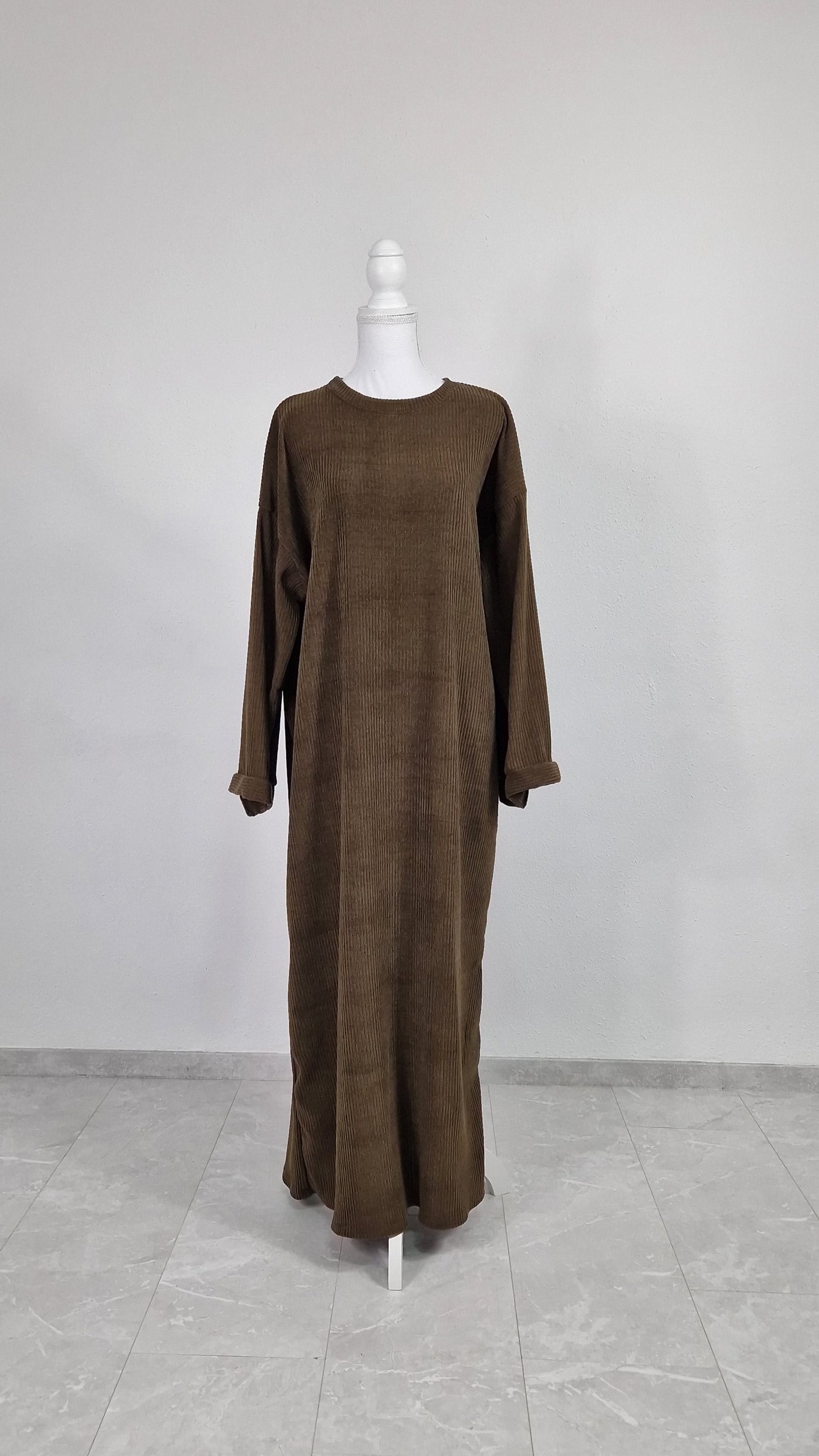 Cord Kleid