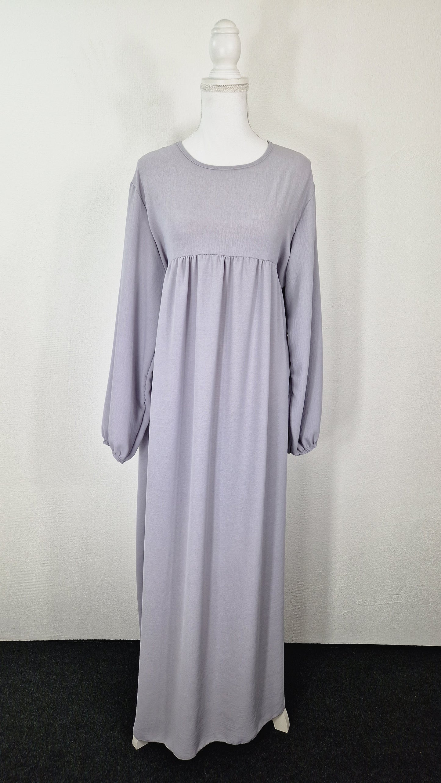 Abaya mit Rüschen - Light Gray
